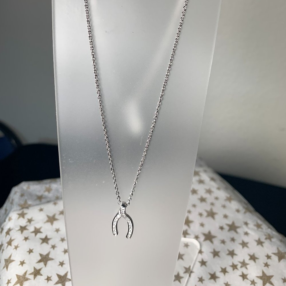 NEW Solid Silver Cubic Zirconia Y Pendant Chain Necklace